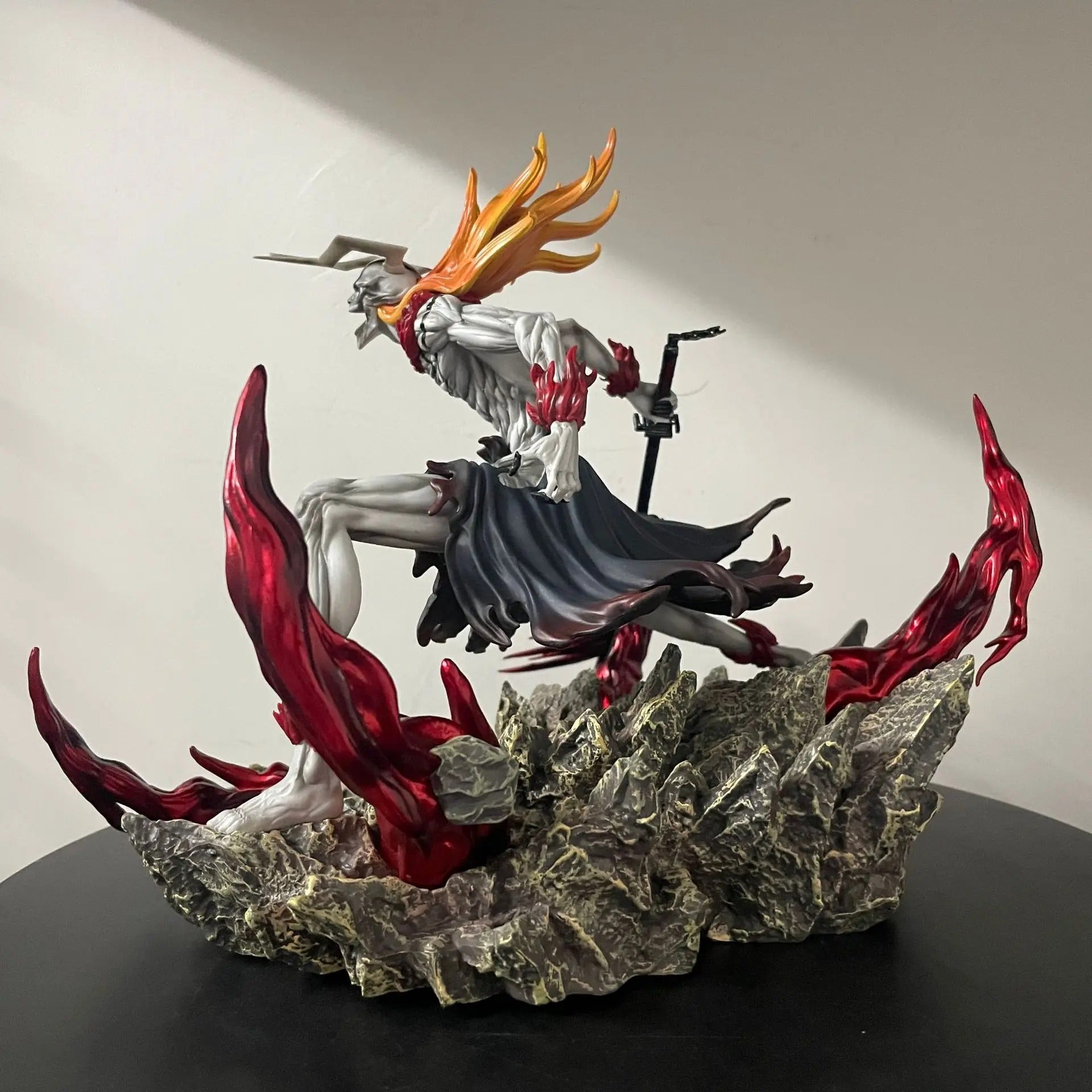 Action Figure Ichigo Hollowfied 23cm – Getsuga Tensho Bleach Estátua PVC Colecionável Anime | Bankai Boss