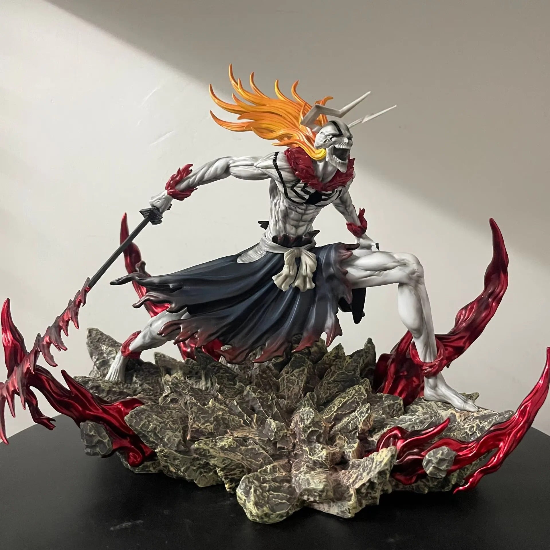 Action Figure Ichigo Hollowfied 23cm – Getsuga Tensho Bleach Estátua PVC Colecionável Anime | Bankai Boss