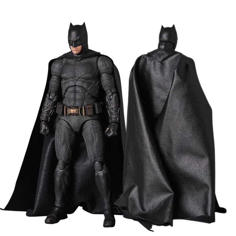 Action Figure Batman Mafex 056 15cm – Bruce Wayne Liga da Justiça Articulado PVC Colecionável | Bankai Boss